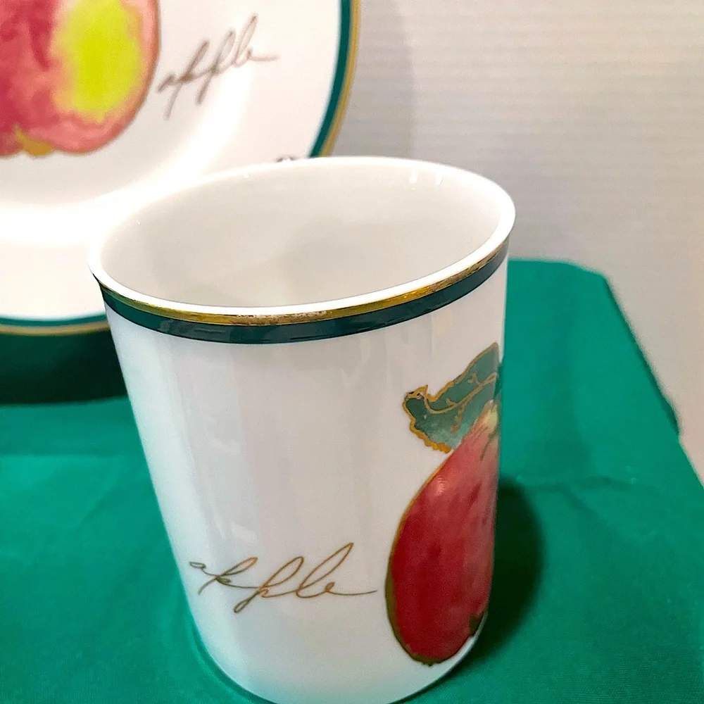 Crate & Barrel Apple Design Cup and Salad Plate